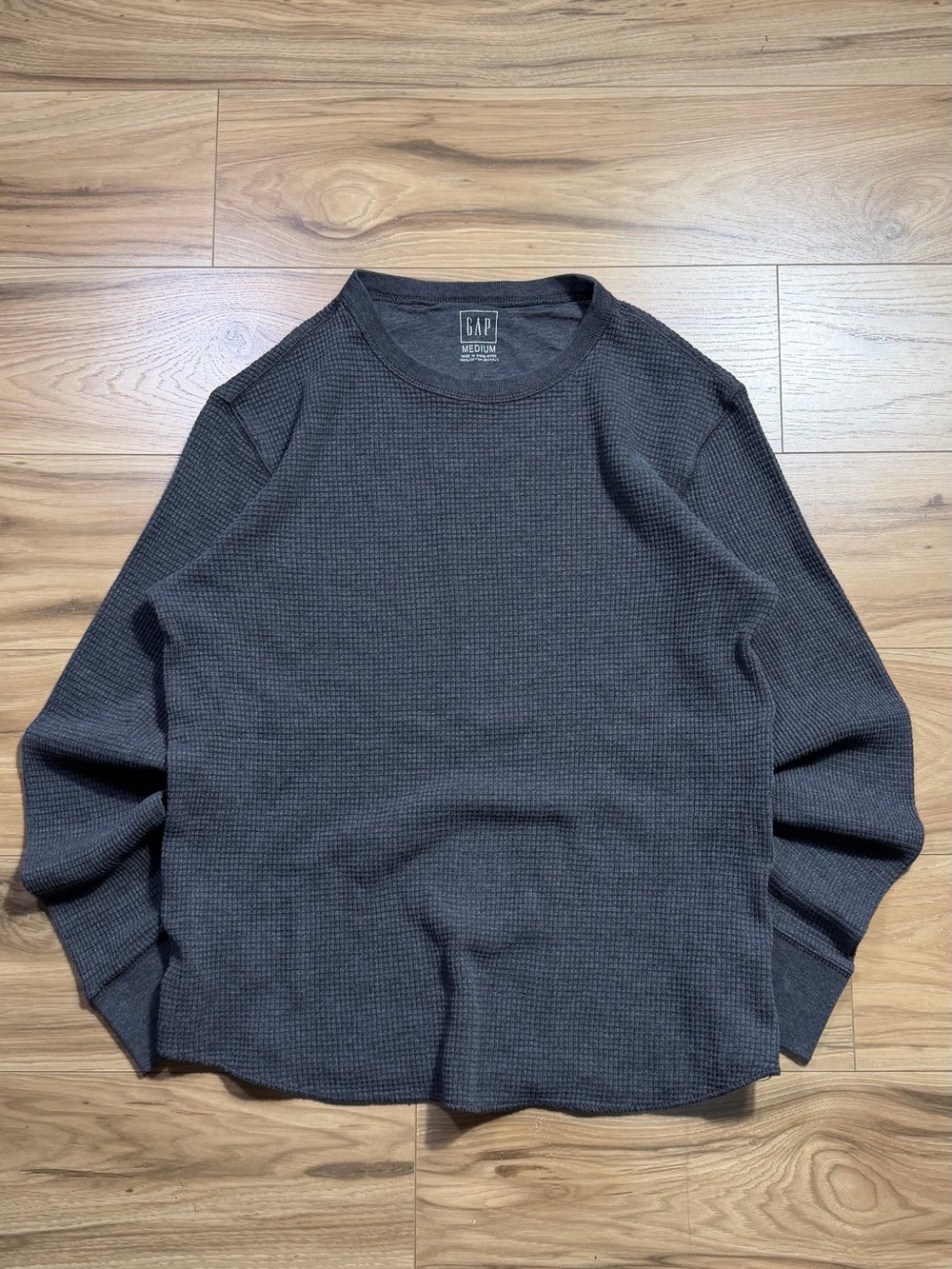 GAP Men's Charcoal Waffle Long-Sleeve Crew